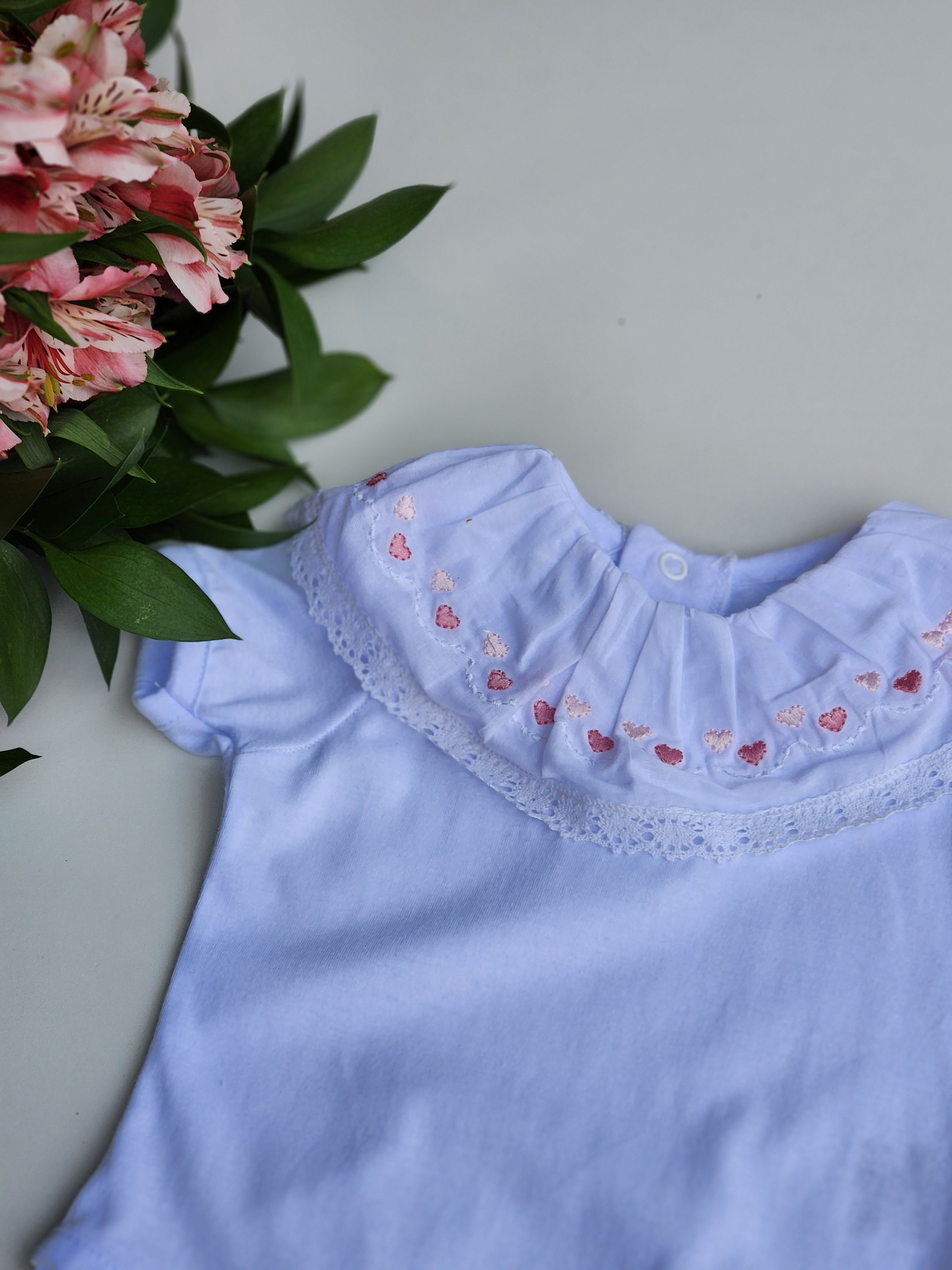 Body Gola Coração Manga Curta