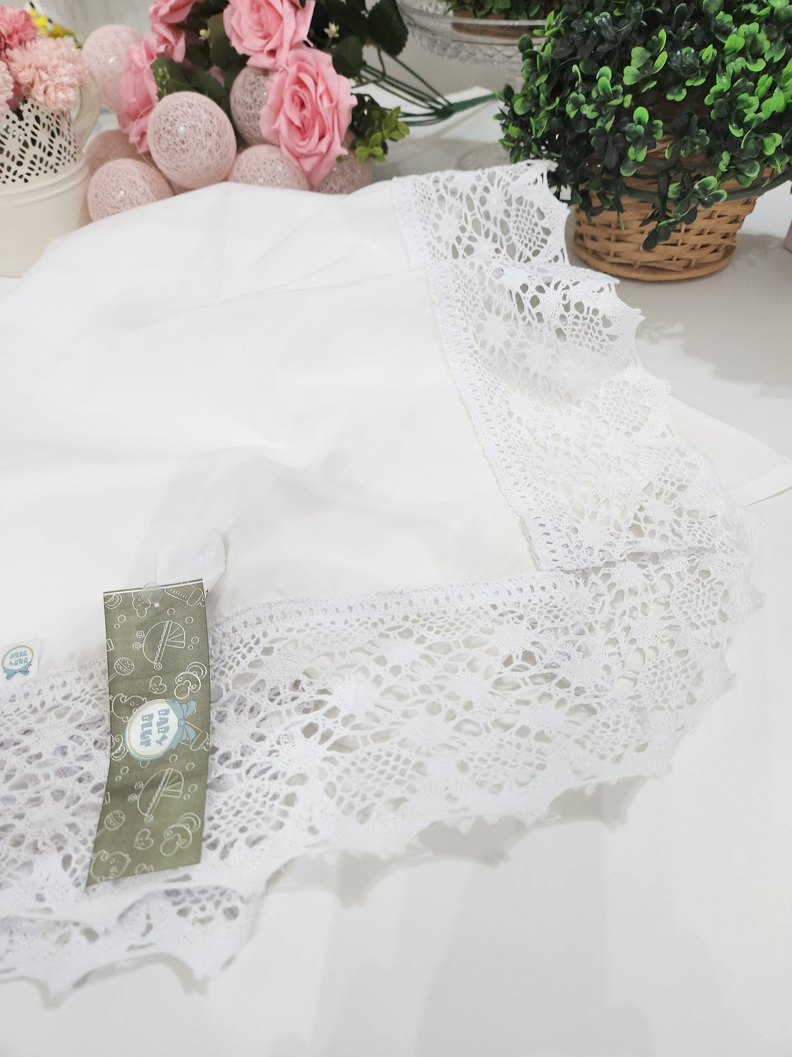 Vira Manta em Cambraia com renda em algodão