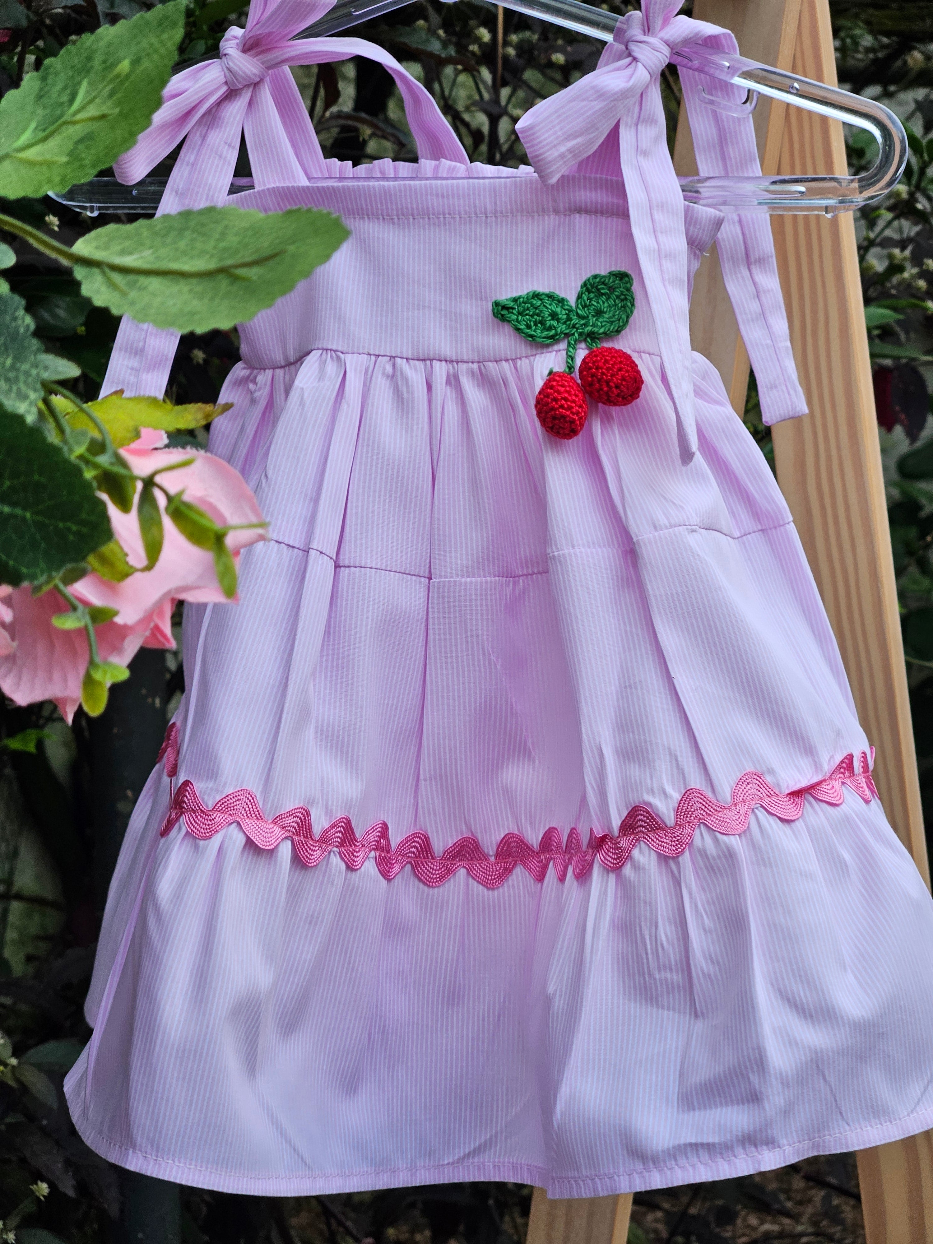 Vestido Rosa listrado Cereja