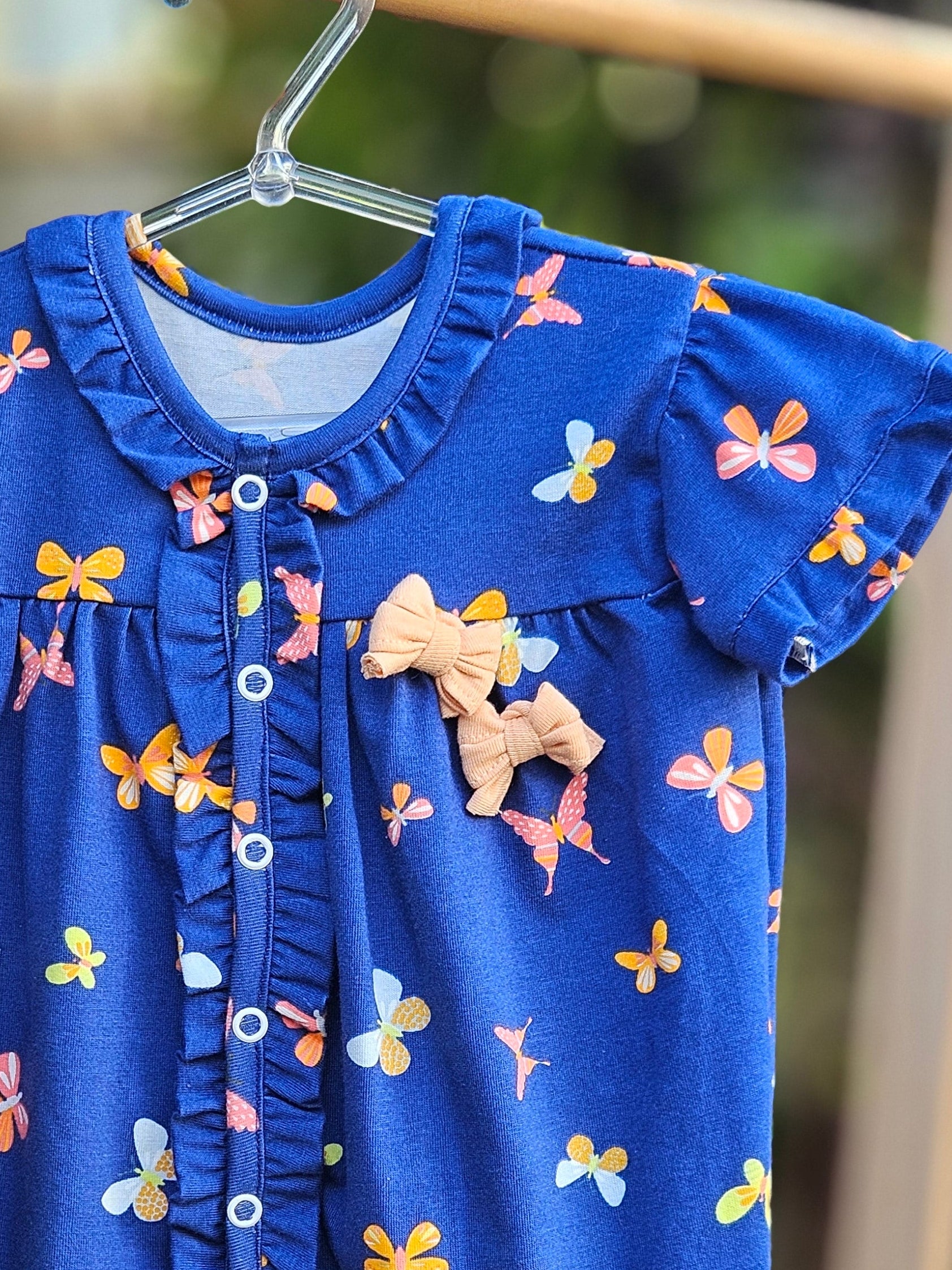 Macacão Curto Azul Borboletas