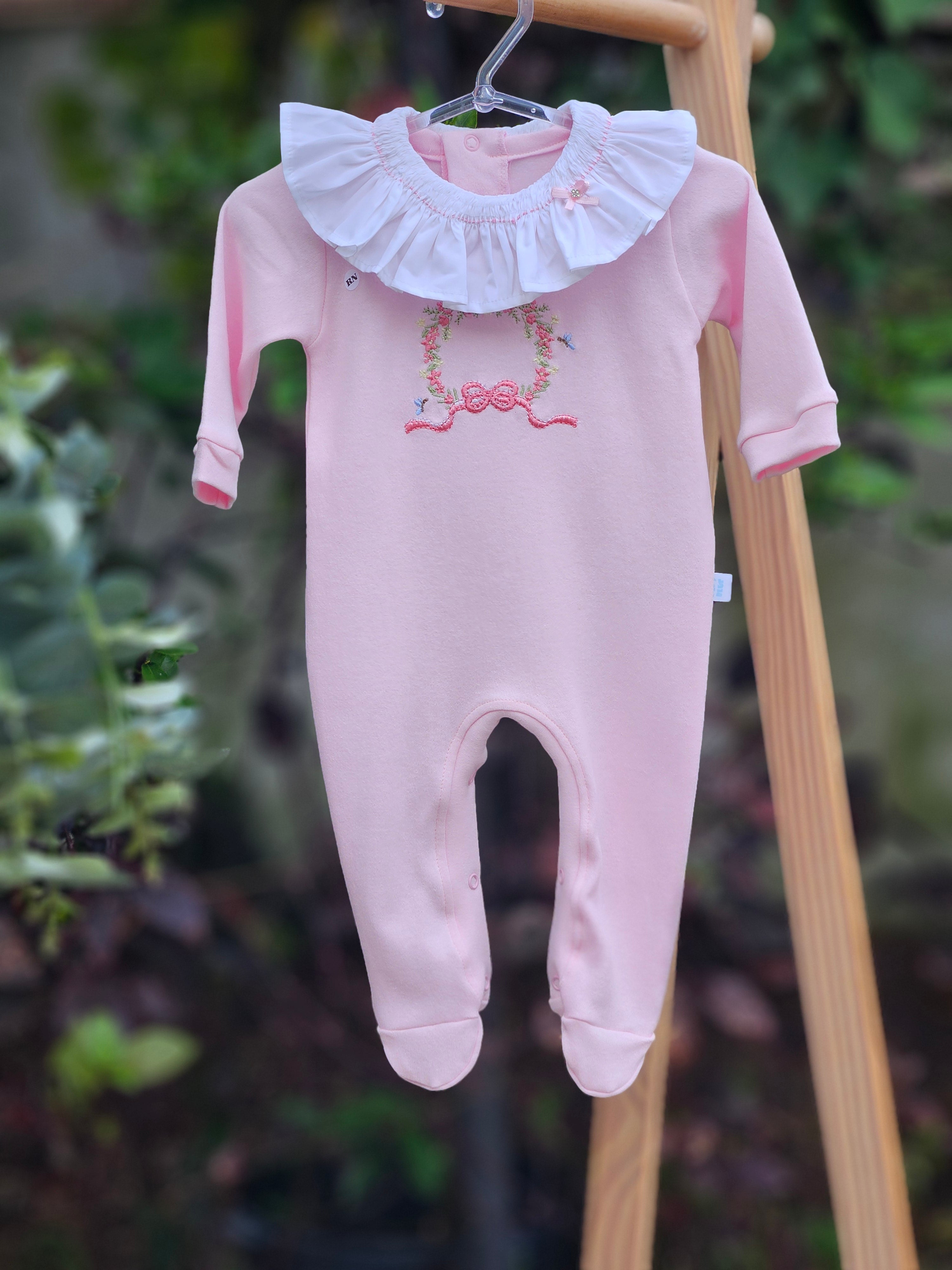 Macacão Longo Rosa Gola Vitoriana