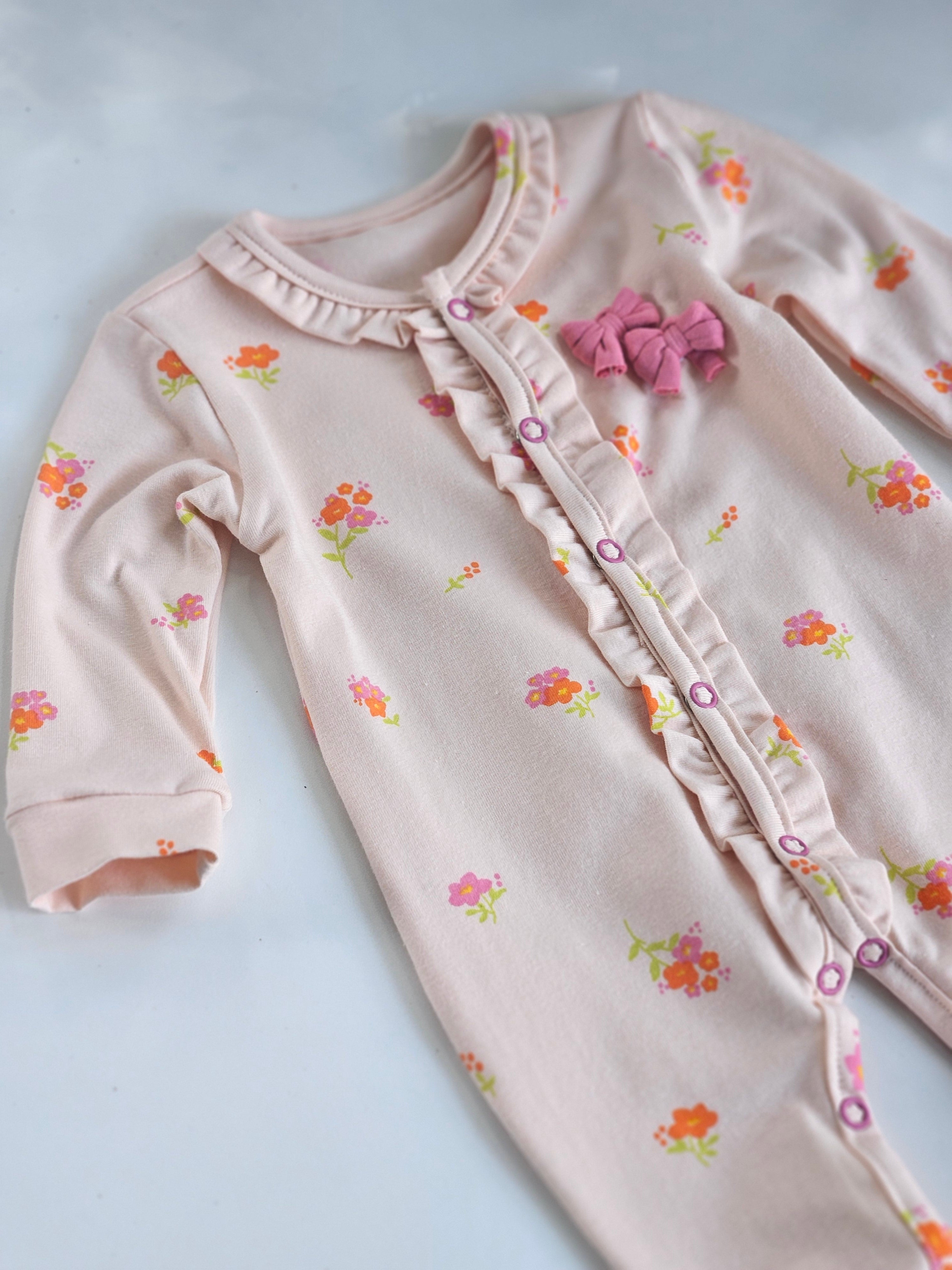 Macacão Longo Algodão Sustentável Abertura Frontal Salmão Flores