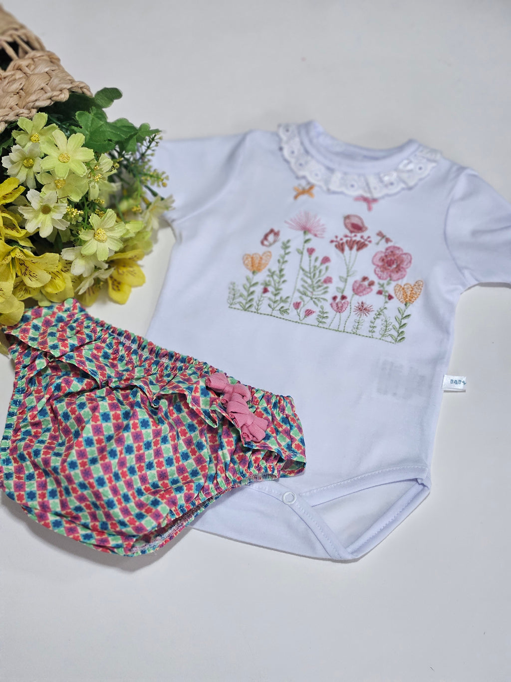 Conjunto Body Bordado Flor de Algodão